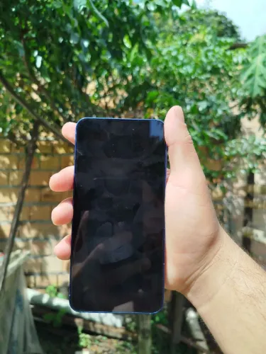 Samsung S25 com 4 meses de uso e nota fiscal e caixa