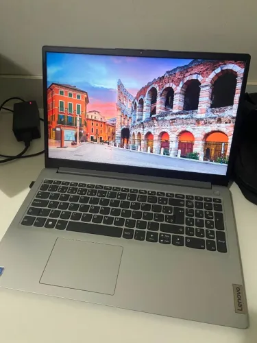 Notebook Lenovo Intel Celeron Dual Core 4GB 128GB + SSD 15,6? Windows 11