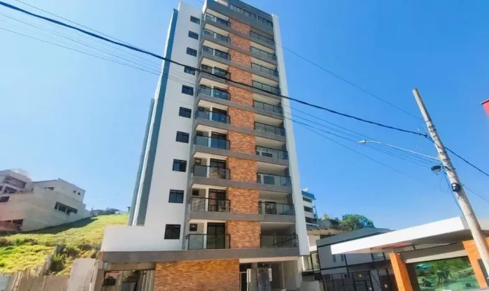 Apartamento novinho com varanda gourmet no Estrela Sul