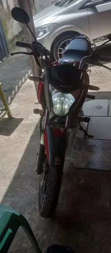 Moto Titan 150 2015