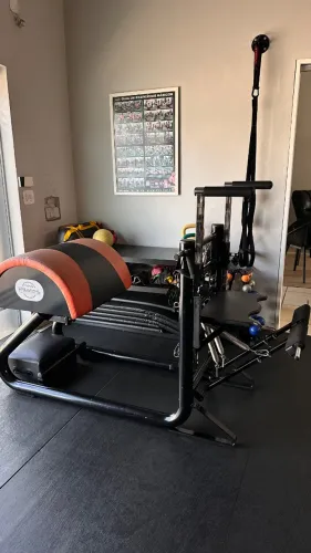 Equipamento de pilates- Ladder Barrel com chair