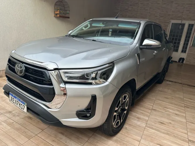 Toyota Hilux CD SRX 4X4 2.8 TDI 16V Diesel Aut. 2021