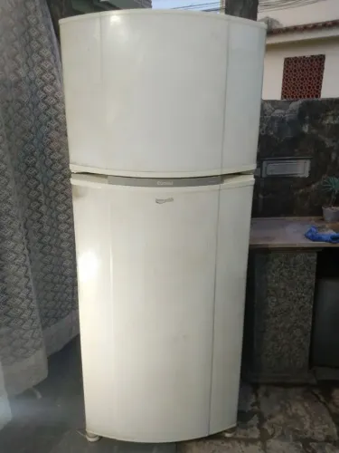  geladeira consul frost free da linha bem estar funcionando perfeitamente 407 litros usada