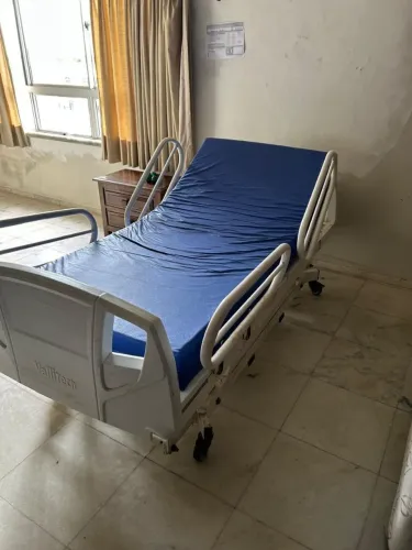 Cama hospitalar elétrica