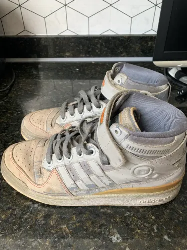 Tênis adidas edição star wars 