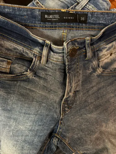 Calça jeans skinny 36 nova R$80,00