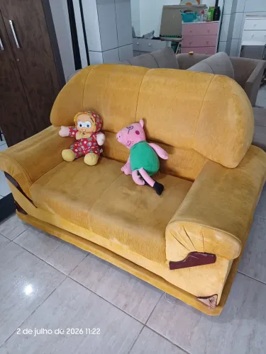 Sofá 2 lugares