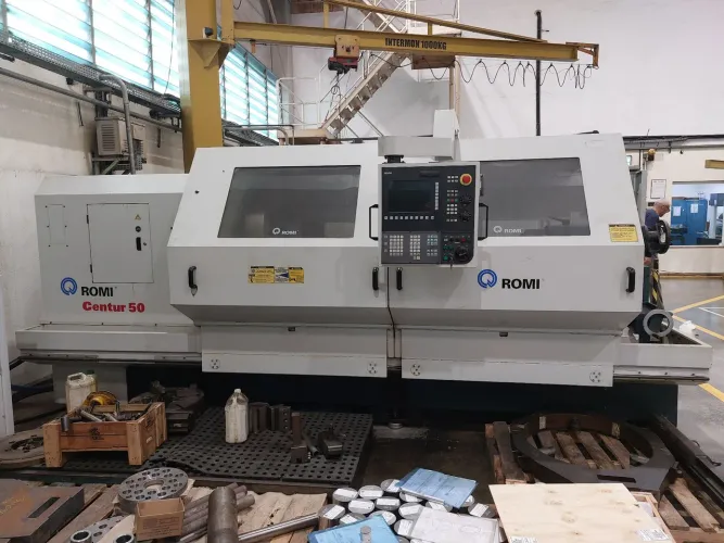 Torno CNC ROMI CENTUR 50