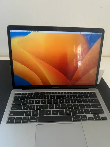Macbook Air m1 2020