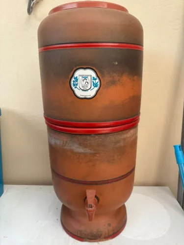Filtro de barro para água potável