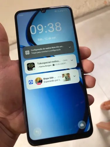 REALME 60x