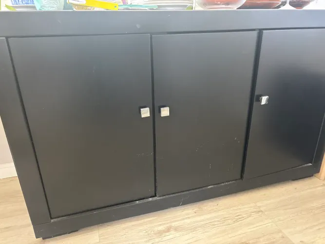 Buffet tok Stock 3 portas 