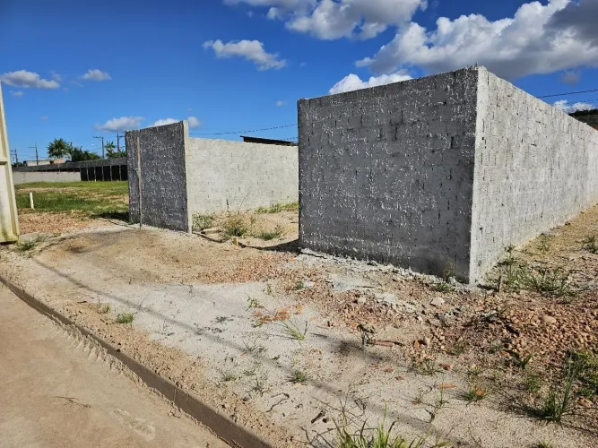 Saráty vende lote em excelente localização n Bougainville Belém