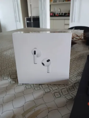 AirPods (Apple)
