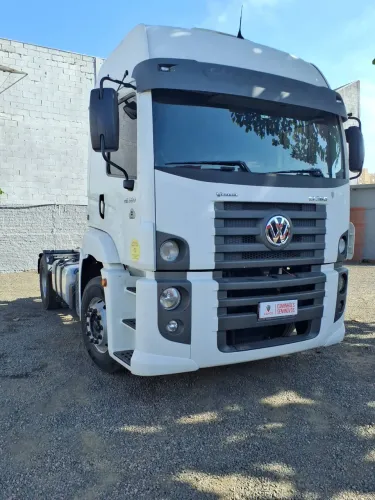 Volkswagen 19.360 Constellat. Tractor (diesel)(E5) 2022/2023 Vamos Seminovos Campinas