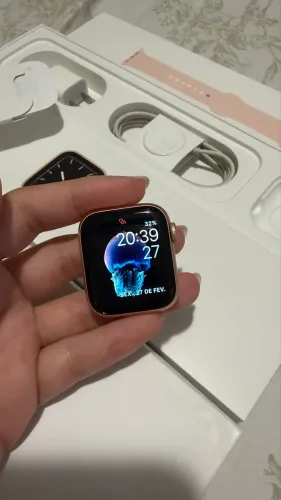 Apple Watch Series 5 40mm GPS Gold