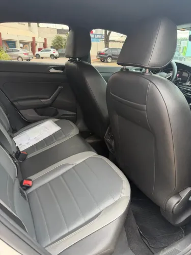 Volkswagen Nivus Highline 1.0 200 TSI Flex AUT 2024