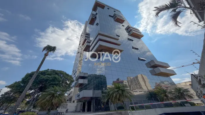 LOJA NO CENTRO CÍVICO COM 153,74M² Loja No Centro Cívico Com 153,74m² - Jota8 Imóveis