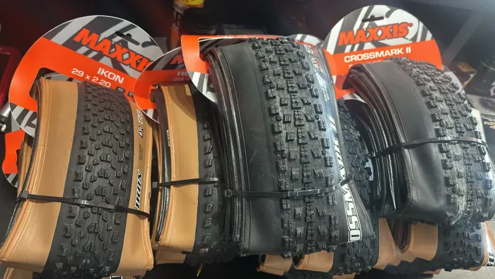 Pneu maxxis ikon recon e crossmark
