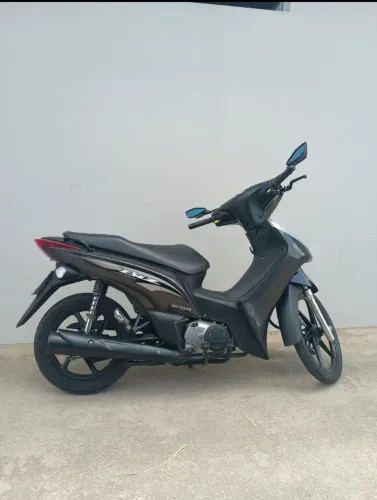 Vendo Honda Biz 2017 125cc modelo Ex