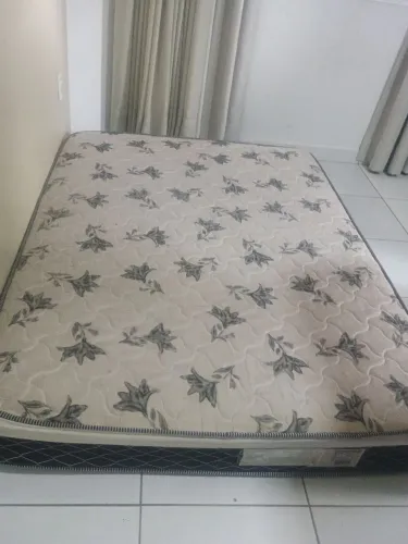 Colchão de casal de molas ensacadas 