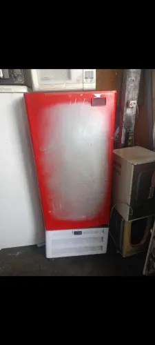 Cervejeira 4 caixas 220v funcionando perfeitamente entrega a combinar 