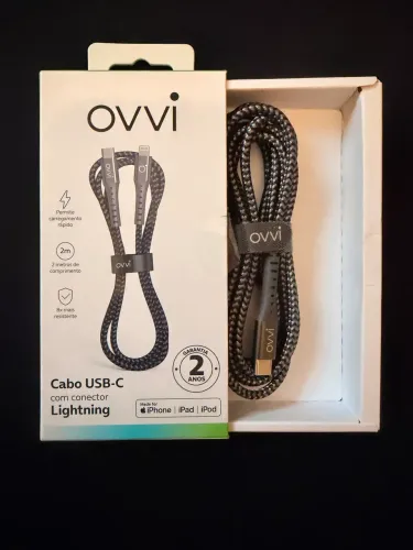 Cabo USB-C com conector LIGHTNING