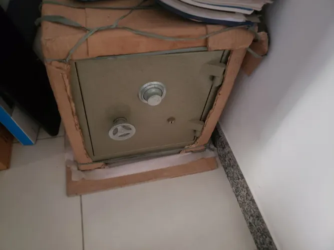 COFRE - nunca utilizado