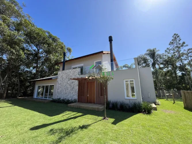 Casa em Condomínio para venda em Garopaba/SC