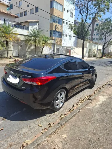 Hyundai Elantra GLS 2.0 16V Flex Aut. 2014