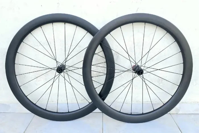 Rodas Axion Carbon Disc 55mm - Tubeless - Freehub Ratchet HG - Speed Road TT Triathlon