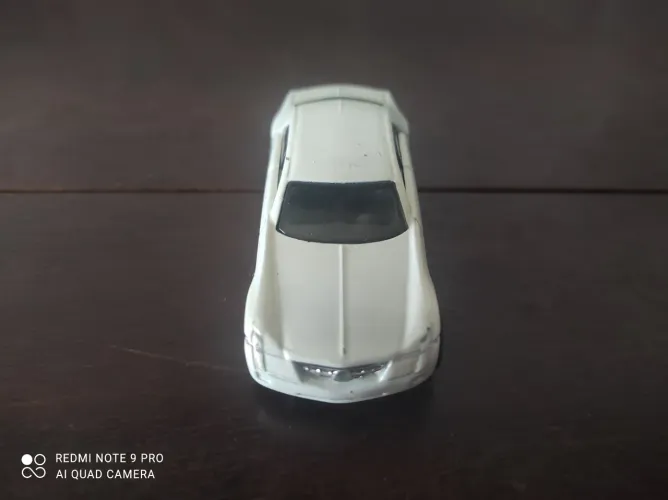 Hot Wheels Cadillac V-Sixteen 2005 Twenty+