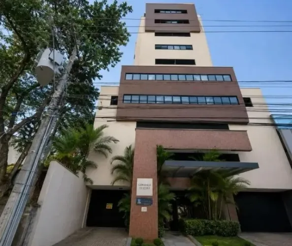 Linda sala/escritório - ao lado da Vila Germânica