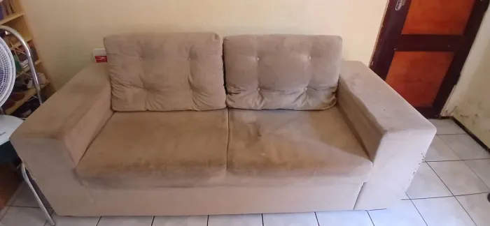 Sofá 3 lugares (para reformar) R$300,00
