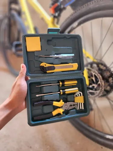 Promoção: Ferramentas 12 Peças com Estojo Portátil - Para Reparos Domésticos Simples