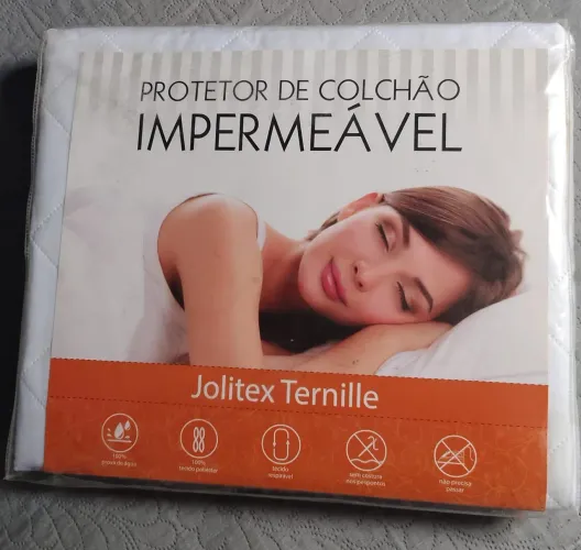 Vendo protetor de colchão impermeável de Casal