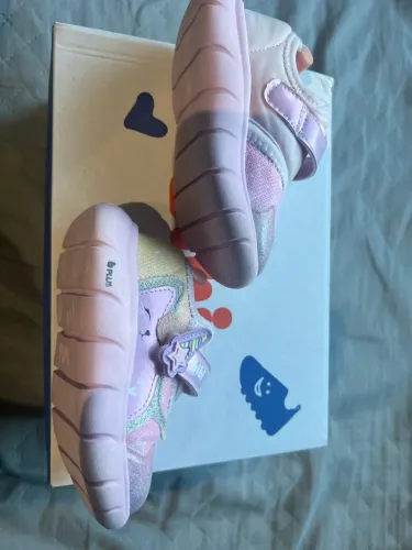 Tênis infantil Bibi rosa com velcro TIE DYE. Tamanho 20