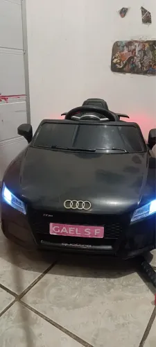 Carrinho Elétrico Preto Audi TT