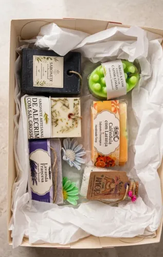 SABONETES ARTESANAIS FITOTERÁPICOS, FEITO SOB ENCOMENDA.