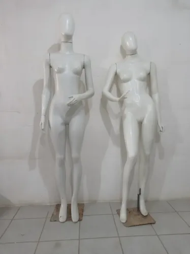 Manequins Usados e Conservados