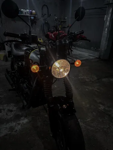 Royal Enfield Extra