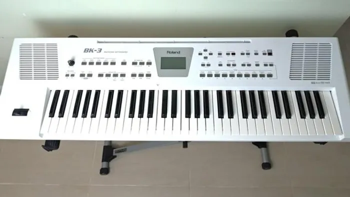 Teclado Roland BK-3 + Bag Reforçado