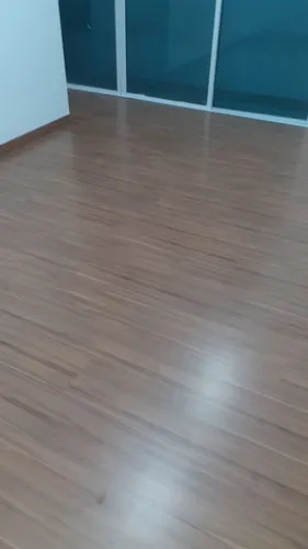 Técnico em instalação de piso vinilico e laminado