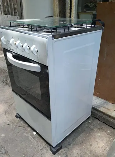 Fogão Esmaltec 4 Bocas com Forno Grande, Cor Branco, Completo