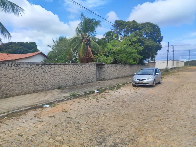 Aluga-se  casa grande para eventos com 2mil M2  valor R$ 2.800reais