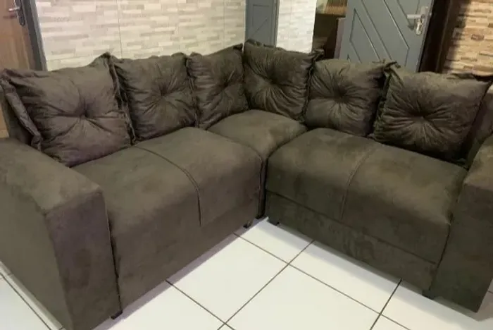 Sofá de canto confortável