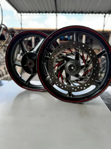 Jogo de roda Honda cb500 2008 Original 