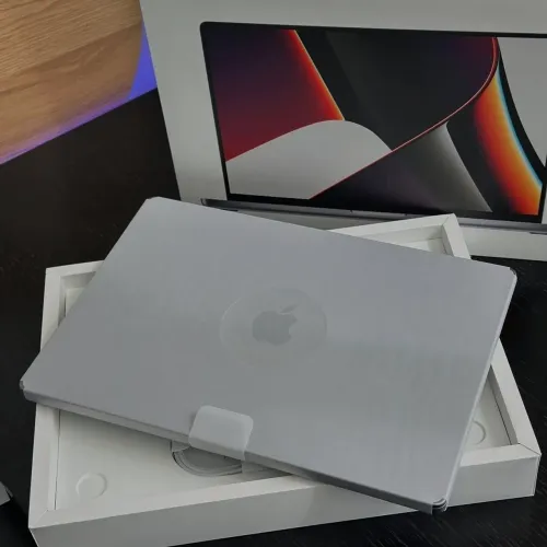 Macboook Pro M1 2021 16Inch 16GB - 1TB SSD 