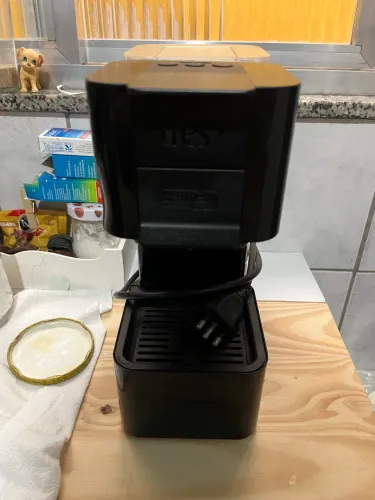 cafeteira pra cápsula três corações