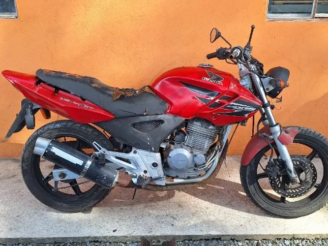 Sucata de Honda Cbx Twister 250 2008 - somente para peças